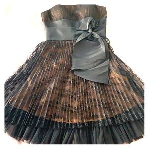 Elegant Faviana Couture cocktail dress